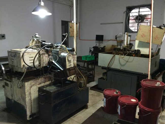 Centerless grinding machines, automatic dual-turret milling flat machine